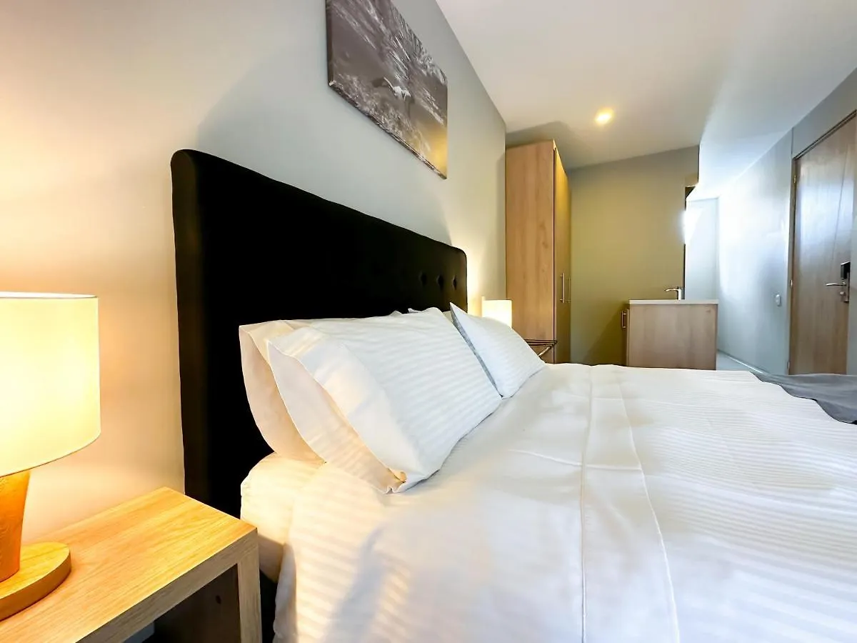 ***  Hotel Arena Suites Movistar Arena Bogota Colombia